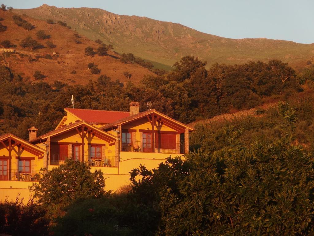 Aroma De Primavera En Casas Rurales Acebuche Casas del Monte Exteriér fotografie